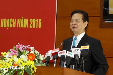 Thủ tướng Chính phủ Nguyễn Tấn Dũng phát biểu chỉ đạo Hội nghị . (Ảnh: Vũ Sinh/TTXVN)