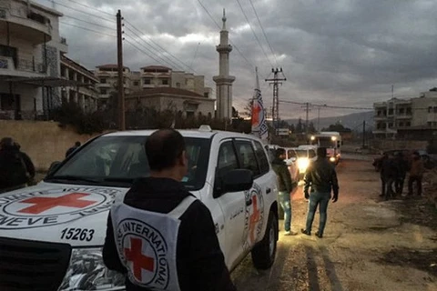 Đoàn xe cứu trợ đến Madaya. (Nguồn: aljazeera.com)