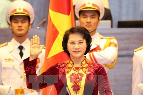 Bà Nguyễn Thị Kim Ngân tuyên thệ nhậm chức Chủ tịch Quốc hội, Chủ tịch Hội đồng bầu cử quốc gia khóa XIII. (Ảnh: Thống Nhất/TTXVN)