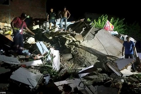 Cảnh đổ nát sau trận động đất ở Ecuador. (Nguồn: Reuters)