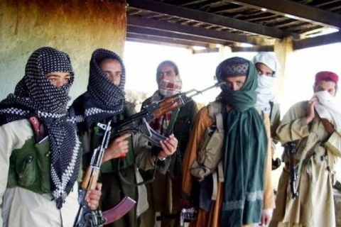 Các tay súng al-Qaeda tại Yemen. (Nguồn: albawaba)