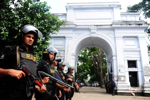 Cảnh sát Bangladesh. (Nguồn: AFP)