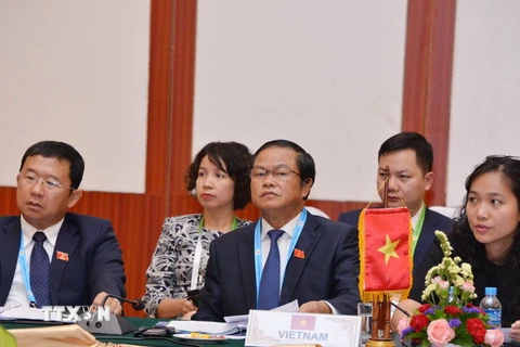 Đoàn Việt Nam tại hội nghị trù bị cho cuộc gặp lãnh đạo AIPA-ASEAN. (Ảnh: Phạm Kiên/TTXVN) 