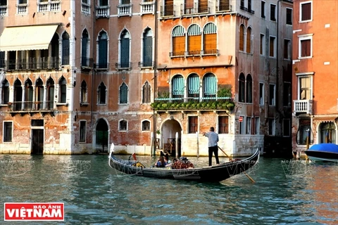 Venice đẹp lãng mạn và ấn tượng trong nắng chiều. (Ảnh: Nguyễn Thắng)