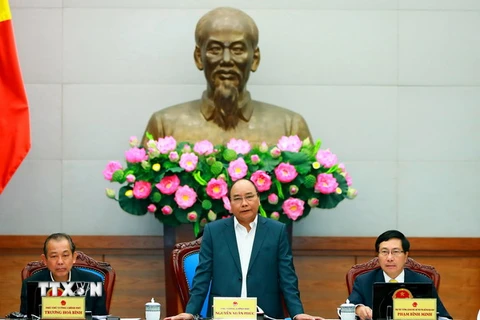 Thủ tướng Nguyễn Xuân phát biểu chỉ đạo tại phiên họp. (Ảnh: Thống Nhất/TTXVN) 