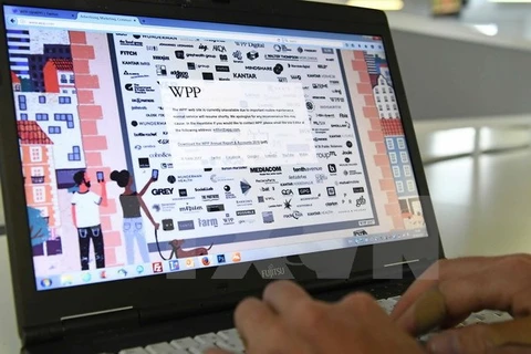 WPP - Công ty quảng cáo lớn nhất của Anh cũng cho biết hệ thống máy tính tại nhiều đại lý của công ty này đã bị mã độc Petrwrap tấn công ngày 27/6. (Nguồn: AFP/TTXVN) 