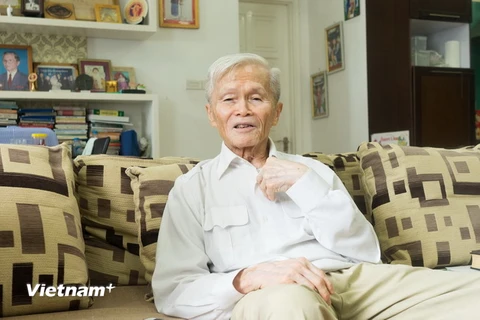 Cựu chuyên gia quân tình nguyện Việt Nam giúp Lào Nguyễn Văn Nghiệp. (Ảnh: Nguyễn Thế Trung/Vietnam+)