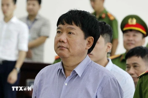 Bị cáo Đinh La Thăng, nguyên Chủ tịch Hội đồng thành viên PVN tại phiên tòa. (Ảnh: Văn Điệp/TTXVN)
