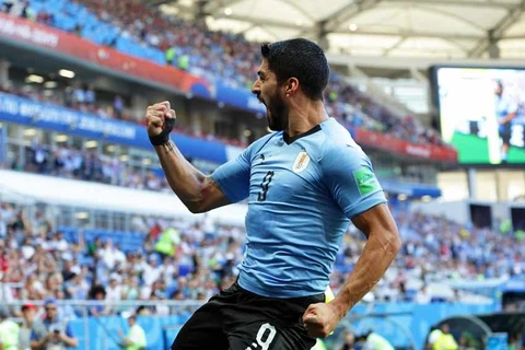 Niềm vui ghi bàn của Luis Suarez. (Nguồn: EPA)