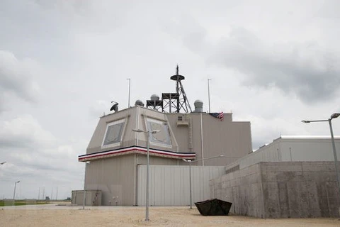 Hệ thống phòng thủ tên lửa của Mỹ (AAMDS) ở căn cứ Deveselu, cách thủ đô Bucharest của Romania 180km về phía Nam. (Nguồn: EPA/TTXVN)
