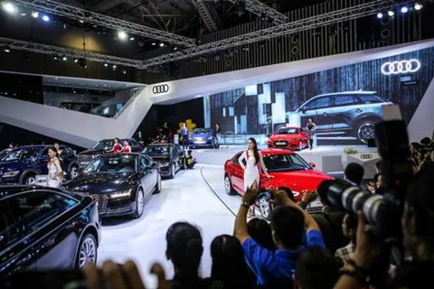Gian hàng của Audi Việt Nam tại triển lãm quốc tế ô tô Việt Nam 2017. (Ảnh: Văn Xuyên/TTXVN)