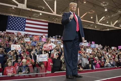 Tổng thống Mỹ Donald Trump trong cuộc vận động bầu cử Quốc hội giữa nhiệm kỳ ở Cleveland, bang Ohio ngày 5/11/2018. (Ảnh: AFP/TTXVN)
