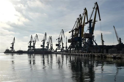 Cảng biển Berdyansk trên Biển Azov, phía đông Ukraine ngày 2/12/2018. (Ảnh: AFP/ TTXVN)