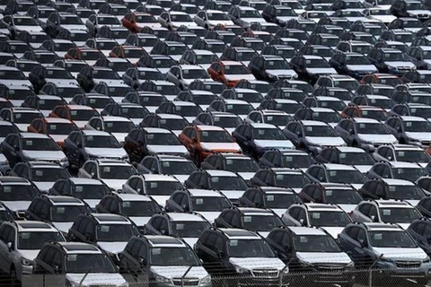 Xe ôtô mới xuất xưởng tại cảng Richmond, California (Mỹ) ngày 24/5/2018. (Ảnh: Getty Images/TTXVN)