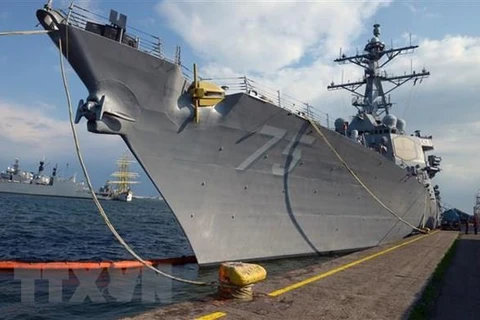 Tàu khu trục USS Donald Cook. (Nguồn: AFP/TTXVN)