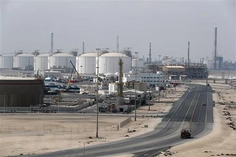 Toàn cảnh thành phố công nghiệp Ras Laffan, nơi đặt các cơ sở sản xuất khí đốt tự nhiên hóa lỏng (LNG) của Qatar. (Ảnh: AFP/ TTXVN)