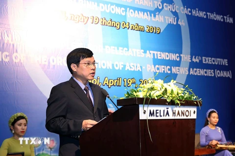 Phó Chủ tịch UBND Thành phố Hà Nội Ngô Văn Quý phát biểu chào mừng. (Ảnh: TTXVN)