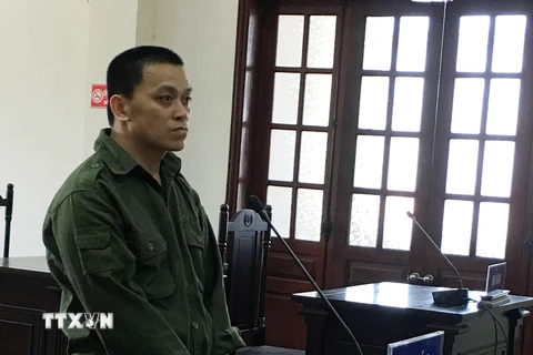 Bị cáo Hà Công Khánh tại phiên tòa. (Ảnh: Vũ Hà/TTXVN)