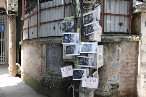 Hà Nội: Độc đáo cách trị hành động xả rác bừa bãi ở Dịch Vọng Hậu