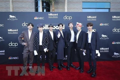 Nhóm nhạc BTS tại Lễ trao Giải thưởng âm nhạc Billboard 2019 ở Las Vegas, Mỹ. (Nguồn: Yonhap/TTXVN)