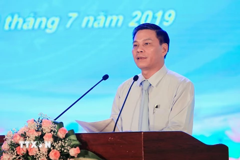 Chủ tịch Ủy ban Nhân dân thành phố Nguyễn Văn Tùng phát biểu tại hội nghị. (Ảnh: An Đăng/TTXVN)
