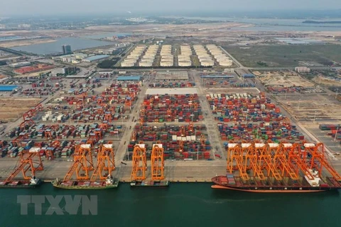 Cảng hàng hóa Khâm Châu, Khu tự trị Choang Quảng Tây của Trung Quốc. (Ảnh: THX/TTXVN)