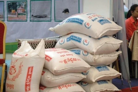 Sản phẩm gạo xuất khẩu của Campuchia. (Ảnh: Xuân Khu/TTXVN)