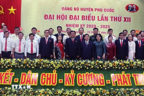 Ban Chấp hành Đảng bộ huyện Phú Quốc khóa XII, nhiệm kỳ 2020-2025. (Ảnh: Lê Huy Hải/TTXVN)