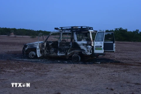 Hiện trường vụ tấn công nhằm vào nhóm cứu trợ quốc tế tại khu vực Tây Nam Niger ngày 9/8/2020. (Nguồn: AFP/TTXVN)