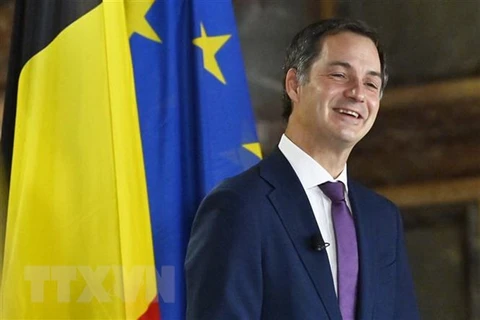 Ông Alexander De Croo phát biểu với báo giới tại thủ đô Brussels sau khi được đề cử làm Thủ tướng Bỉ ngày 30/9/2020. (Ảnh: AFP/TTXVN)