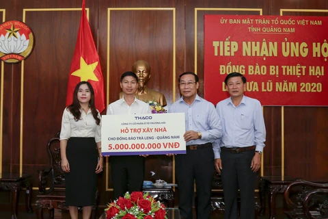 Thaco hỗ trợ xây lại ngôi làng cho đồng bào dân tộc ở Trà Leng. (Nguồn: Vietnam+)