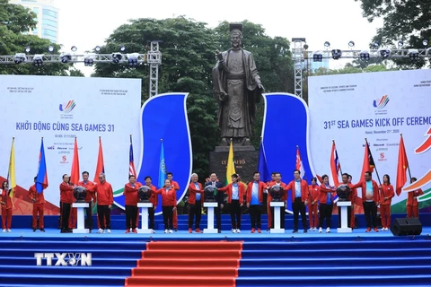 Lễ đếm ngược 1 năm tới SEA Games 31 (khởi động đồng hồ đếm ngược). (Ảnh: Thành Đạt/TTXVN) 