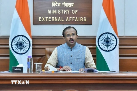 Quốc vụ khanh Bộ Ngoại giao Ấn Độ V Muraleedharan phát biểu tại hội nghị. (Ảnh: Huy Lê/TTXVN)