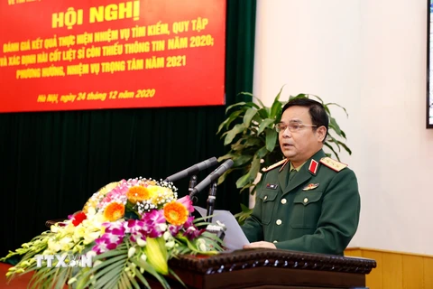 Thượng tướng Lê Chiêm, Thứ trưởng Bộ Quốc phòng, Phó Trưởng Ban Chỉ đạo quốc gia 515 khai mạc hội nghị. (Ảnh: Dương Giang /TTXVN)
