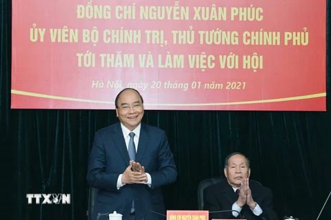 Thủ tướng Nguyễn Xuân Phúc tại buổi làm việc. (Ảnh: Thống Nhất/TTXVN)