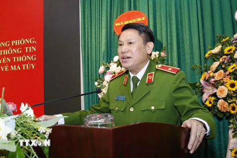 Thiếu tướng Nguyễn Văn Viện, Cục trưởng Cục Cảnh sát điều tra tội phạm về ma túy phát biểu khai mạc và trình bày báo cáo tóm tắt kết quả thực hiện Đợt cao điểm tấn công trấn áp tội phạm, bảo đảm an ninh, trật tự, bảo vệ Đại hội Đảng toàn quốc lần thứ XIII