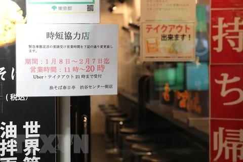 Thêm nhiều địa phương ở Nhật Bản phải siết chặt các biện pháp phòng dịch. (Ảnh: AFP/TTXVN) 
