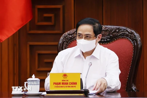 Thủ tướng Phạm Minh Chính chủ trì cuộc họp Thường trực Chính phủ chiều 17/5. (Ảnh: Dương Giang/TTXVN) 