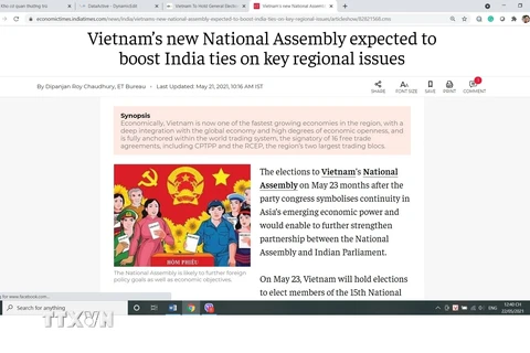 Bài viết đăng trên mạng Economic Times của nhà báo kỳ cựu Dipanjan Roy Chaudhury về bầu cử Quốc hội ở Việt Nam. (Ảnh: Huy Lê/TTXVN)