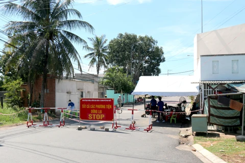 Một chốt kiểm soát dịch tại Bình Thuận. (Nguồn: TTXVN)