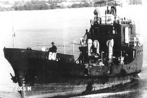 Tàu HQ-671 (còn được biết đến với phiên hiệu C41) là con tàu Không số duy nhất còn lại trong số những con tàu làm nên Đường Hồ Chí Minh trên biển, đã được Thủ tướng Chính phủ công nhận là bảo vật quốc gia. Trong kháng chiến chống Mỹ mang số hiệu 641. (Ảnh