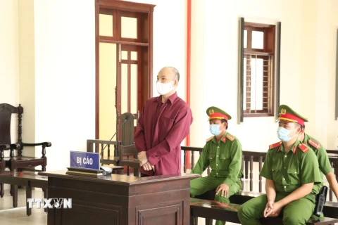 Trần Tuấn Khanh nhận mức án tử hình do phạm tội vận chuyển trái phép ma túy. (Ảnh: Bùi Giang/TTXVN)