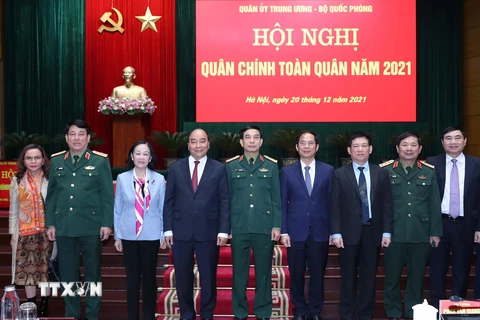 Chủ tịch nước Nguyễn Xuân Phúc và các đại biểu dự hội nghị. (Ảnh: Trọng Đức/TTXVN) 