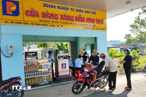 Cửa hàng xăng dầu Anh Thư, ấp Long Hòa, thị trấn Phước Long, huyện Phước Long, tỉnh Bạc Liêu. (Ảnh: Tuấn Kiệt/TTXVN) 