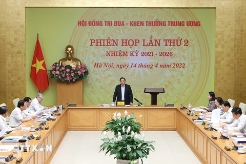 Thủ tướng Phạm Minh Chính, Chủ tịch Hội đồng chủ trì phiên họp lần thứ 2 của Hội đồng Thi đua-Khen thưởng Trung ương. (Ảnh: Dương Giang/TTXVN) 