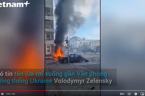 [Video] Hàng loạt vụ nổ lớn xảy ra tại thủ đô Kiev của Ukraine