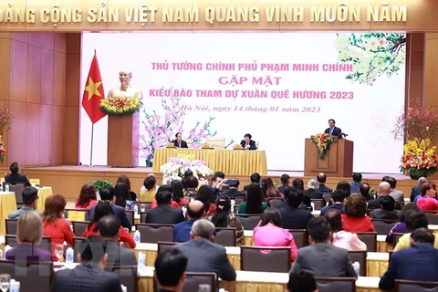 Quang cảnh buổi Thủ tướng gặp mặt kiều bào tiêu biểu tham dự chương trình Xuân Quê hương 2023. (Ảnh: Dương Giang/TTXVN) 
