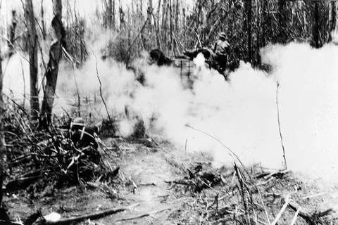 Trận Bà Chiêm, Tây Ninh, ngày 2/1/1968, quân giải phóng đã tiêu diệt tểu đoàn 3, lữ 1, sư đoàn bộ binh số 1 của Mỹ. (Ảnh tư liệu TTXVN) 