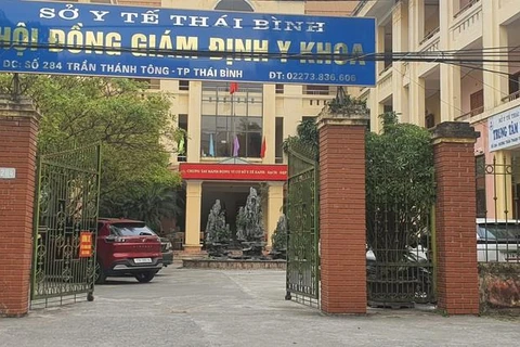 Khởi tố, bắt tạm giam Phó GĐ phụ trách Trung tâm Pháp y tỉnh Thái Bình