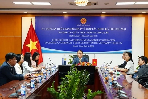 Thứ trưởng Bộ Công Thương Việt Nam Đỗ Thắng Hải đồng chủ trì Kỳ họp lần thứ ba Ủy ban Hỗn hợp về hợp tác kinh tế, thương mại và đầu tư giữa Việt Nam và Uruguay. (Nguồn: Bộ Công Thương) 